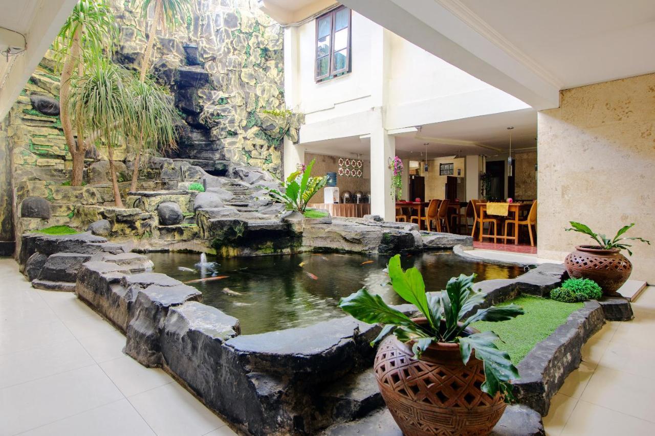 Oyo 1683 Hotel Musafira Syariah يوغياكارتا المظهر الخارجي الصورة