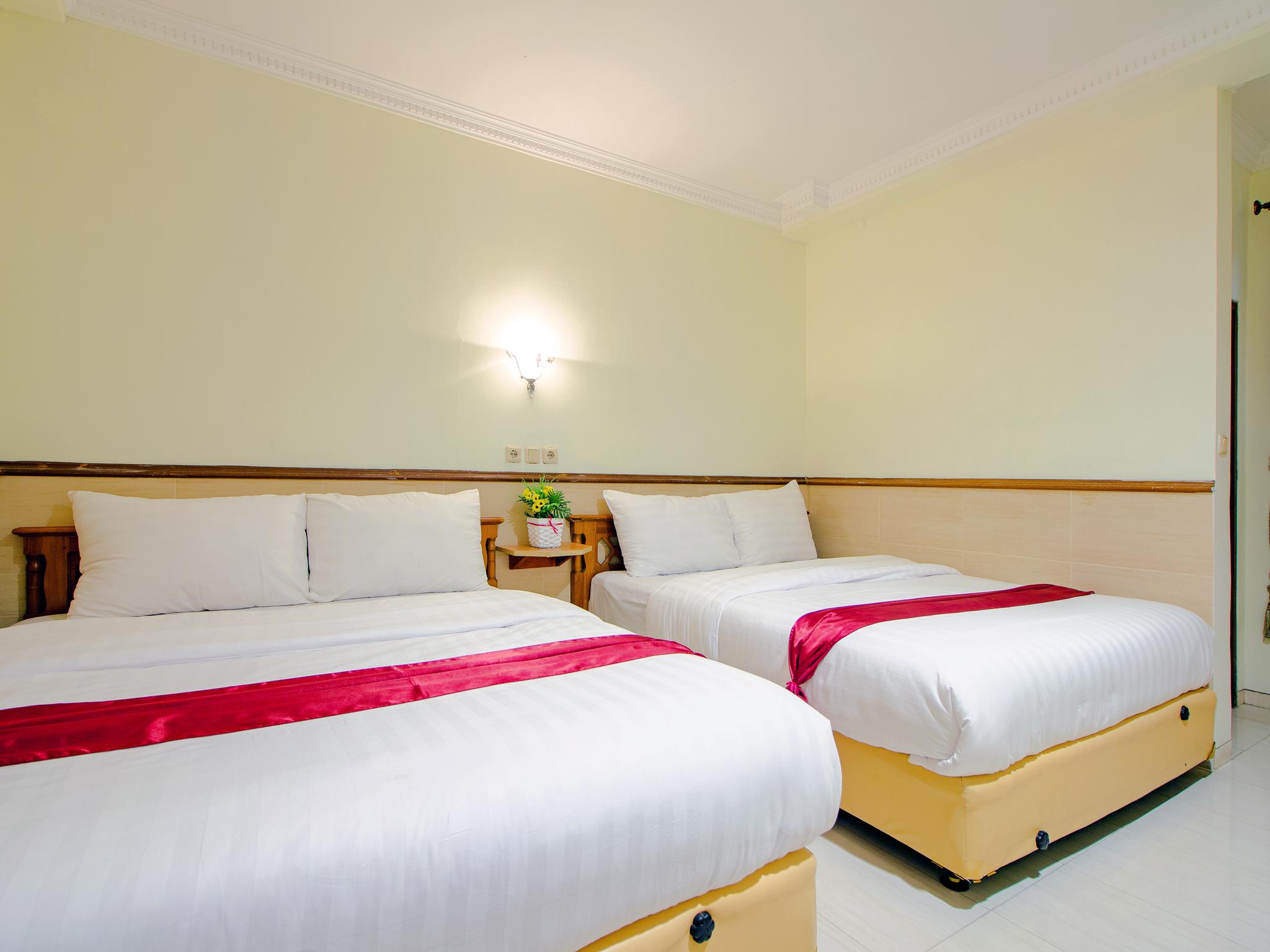 Oyo 1683 Hotel Musafira Syariah يوغياكارتا المظهر الخارجي الصورة