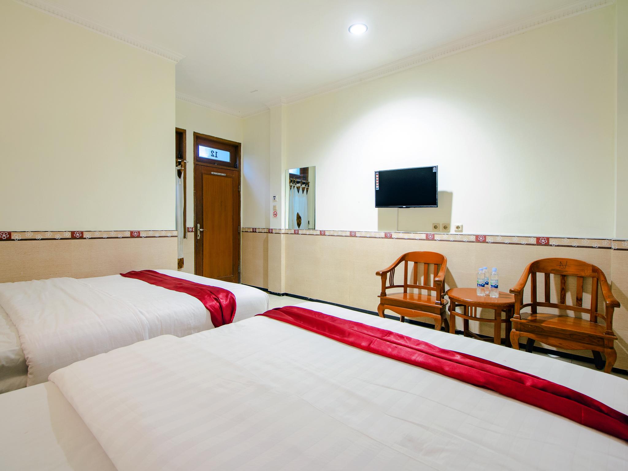 Oyo 1683 Hotel Musafira Syariah يوغياكارتا المظهر الخارجي الصورة