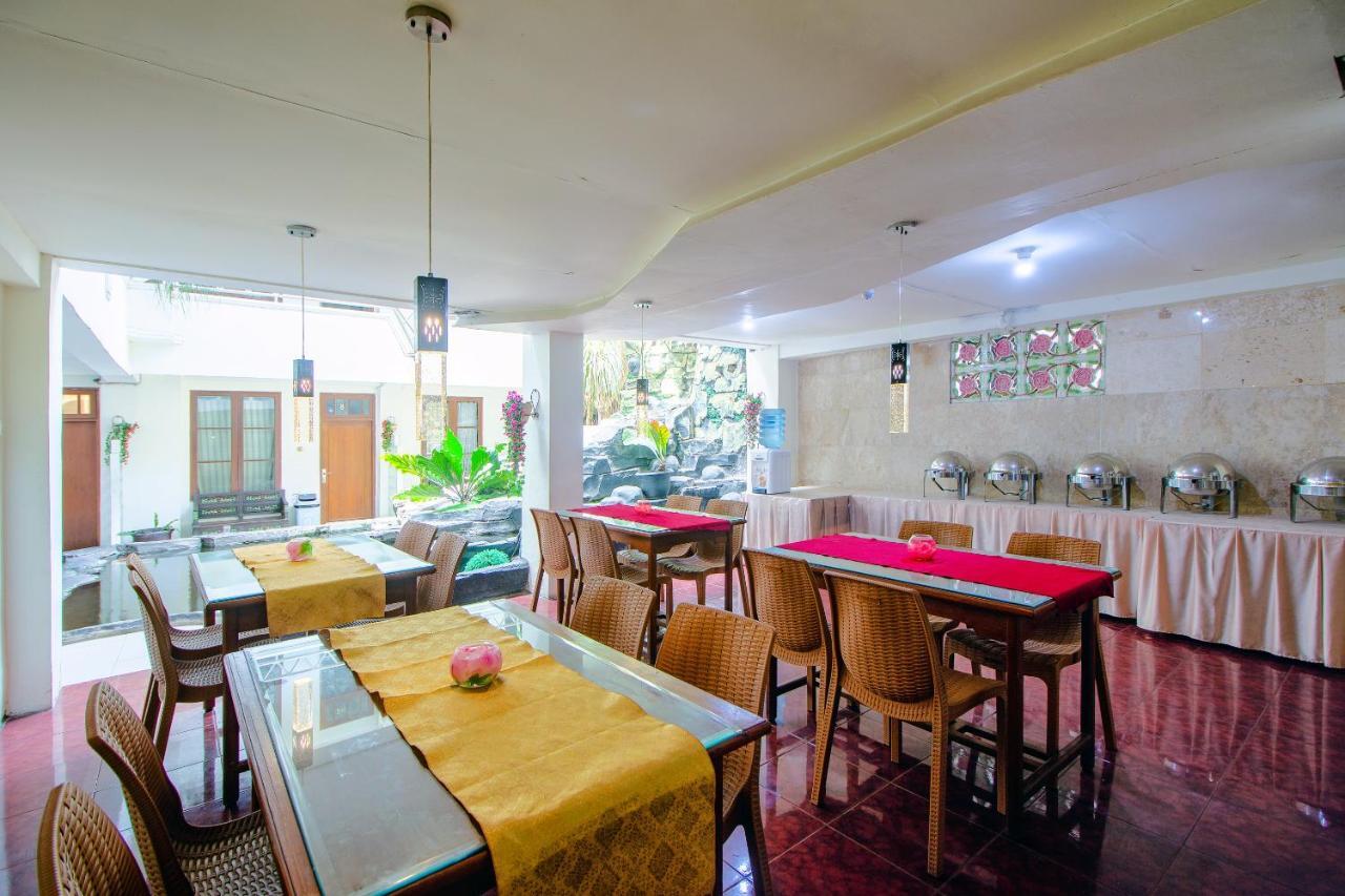 Oyo 1683 Hotel Musafira Syariah يوغياكارتا المظهر الخارجي الصورة